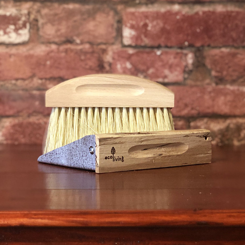 Ideal for sweeping crumbs from your surfaces, this gorgeous little dustpan and brush set even has a magnet to conveniently snap into place for easy storage! So cute and a friend to the environment, this handy set is perfect for keeping your home clean and tidy, or could make the perfect housewarming gift!