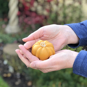 Freshly picked from The Upturned Cauldron's garden, these potent pumpkin candles are available in two festive colours and smell gorgeous! These beauties conjure up creamy pumpkin, juicy berries, sweet cherry apple, lemon, orange and pear, with a sprinkling of our favourite - cinnamon and clove!