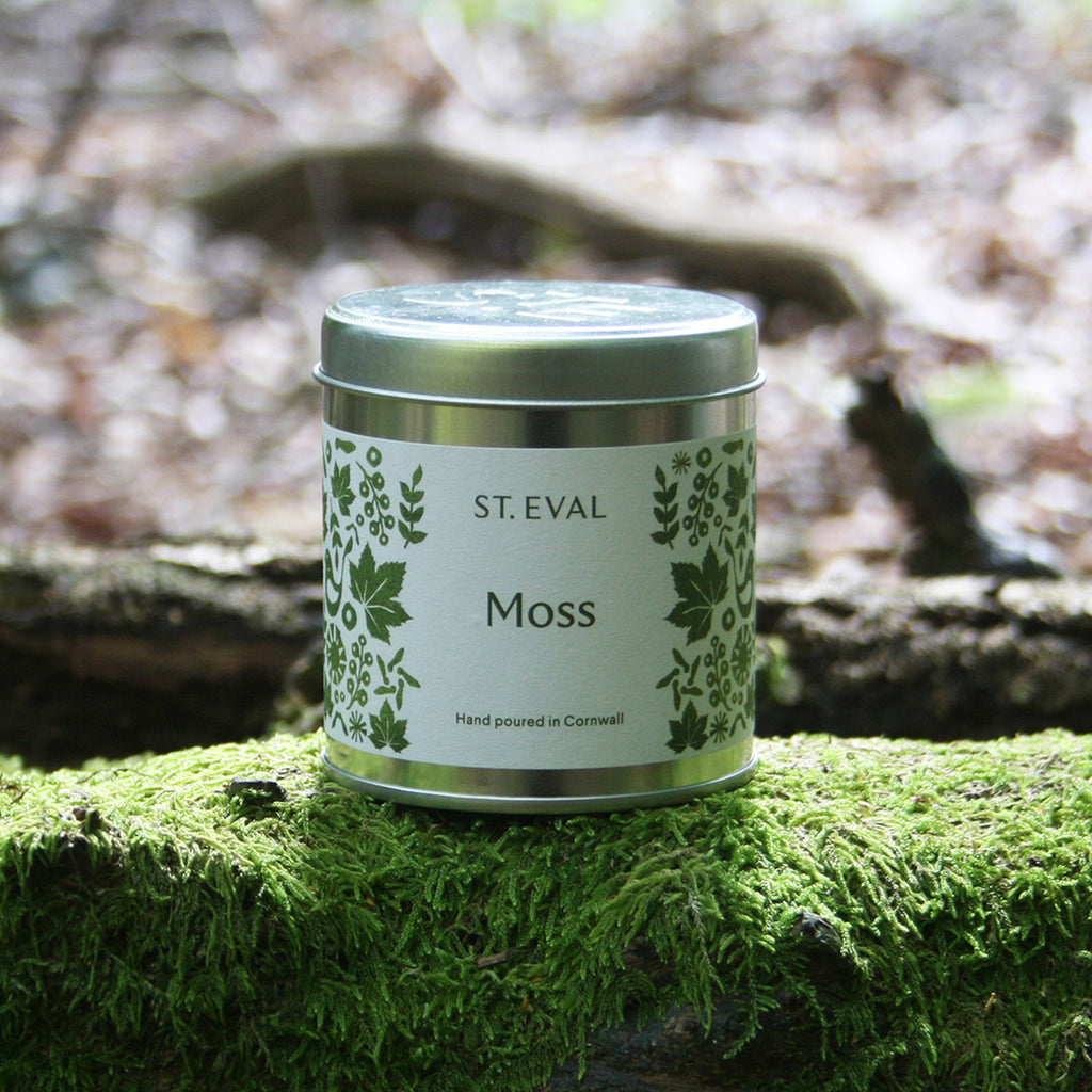 Part of the St. Eval Folk Collection, Moss is a fresh, crisp and earthy scent with deep green woody notes. Inspired by the beauty and magic of Cornish folklore, this scent captures walking through woodlands after rainfall - an enchanting escape from the everyday.