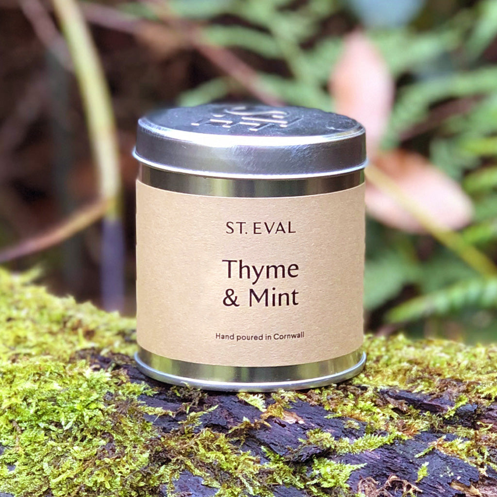 Fake your own herb garden and bring the outdoors in with our St. Eval Thyme & Mint candle! Enjoy the crisp, clear scent of crushed fresh garden mint blended with the herbal scent of thyme - perfect for spring cleans, garden fans or those who dream of a perfect herb border.